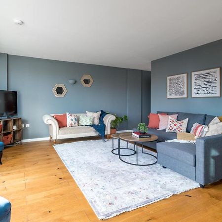 2 Bedroom Apartment With Park Views Shoreditch Λονδίνο Εξωτερικό φωτογραφία