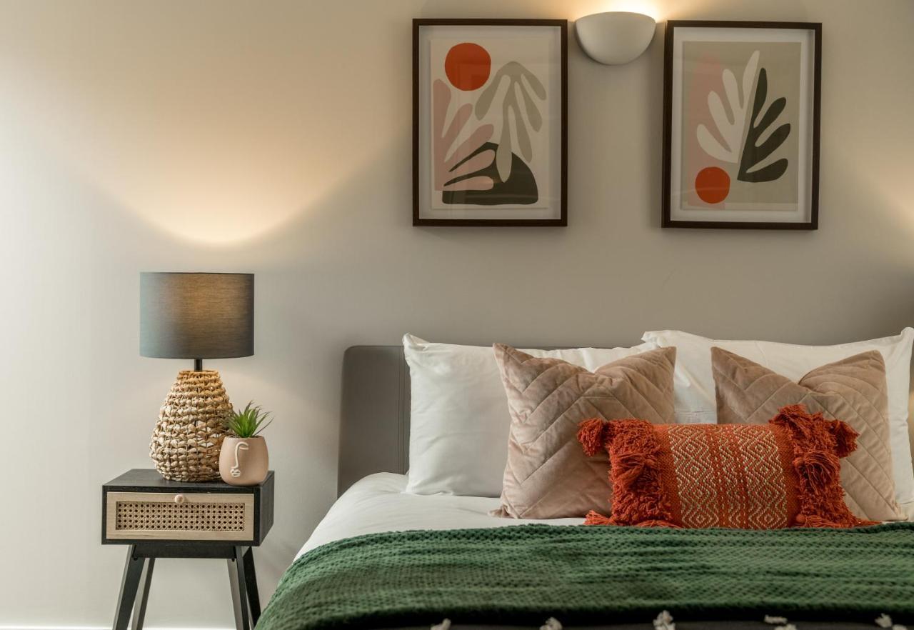 2 Bedroom Apartment With Park Views Shoreditch Λονδίνο Εξωτερικό φωτογραφία